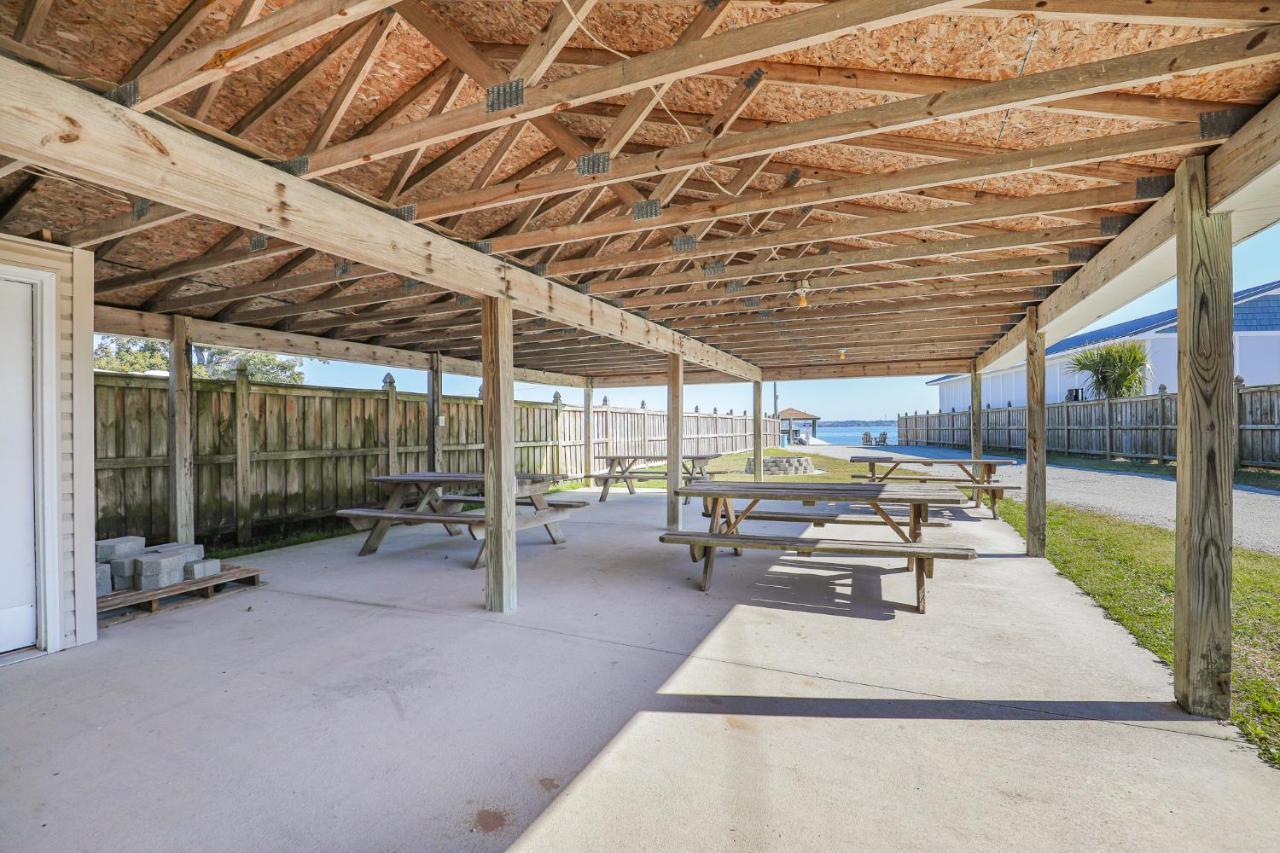 Model Home Near Camp Lejeune With Water View Sneads Ferry Kültér fotó